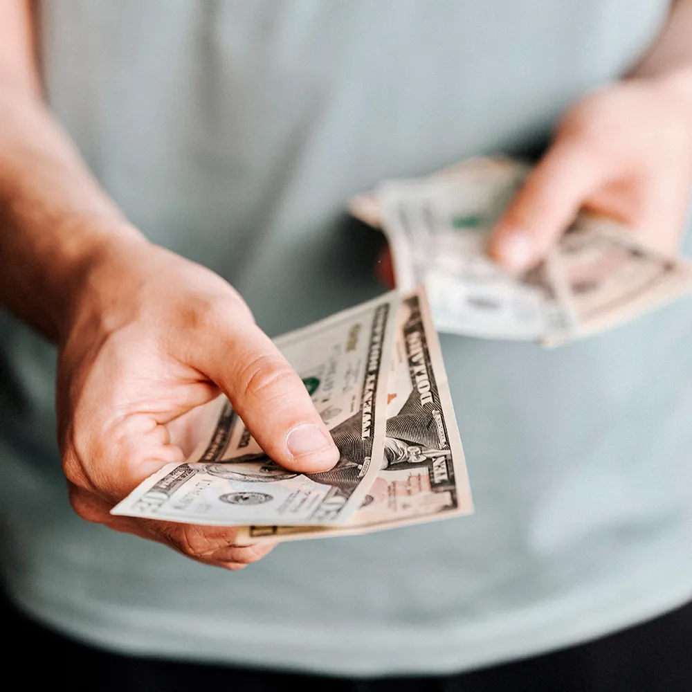 Öffnet trinkgeld-auf-safaris-in-tansania